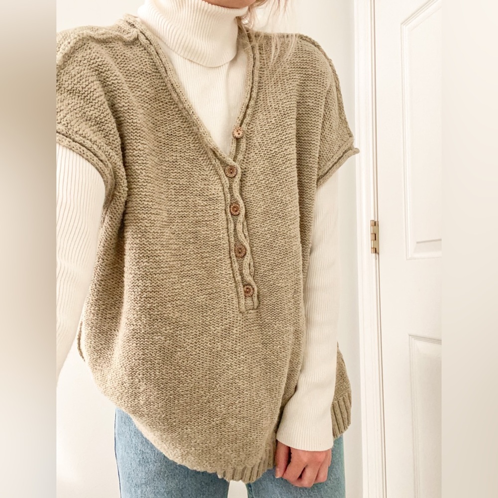 Anthro Entro Sleeveless Knit Olive Top Medium